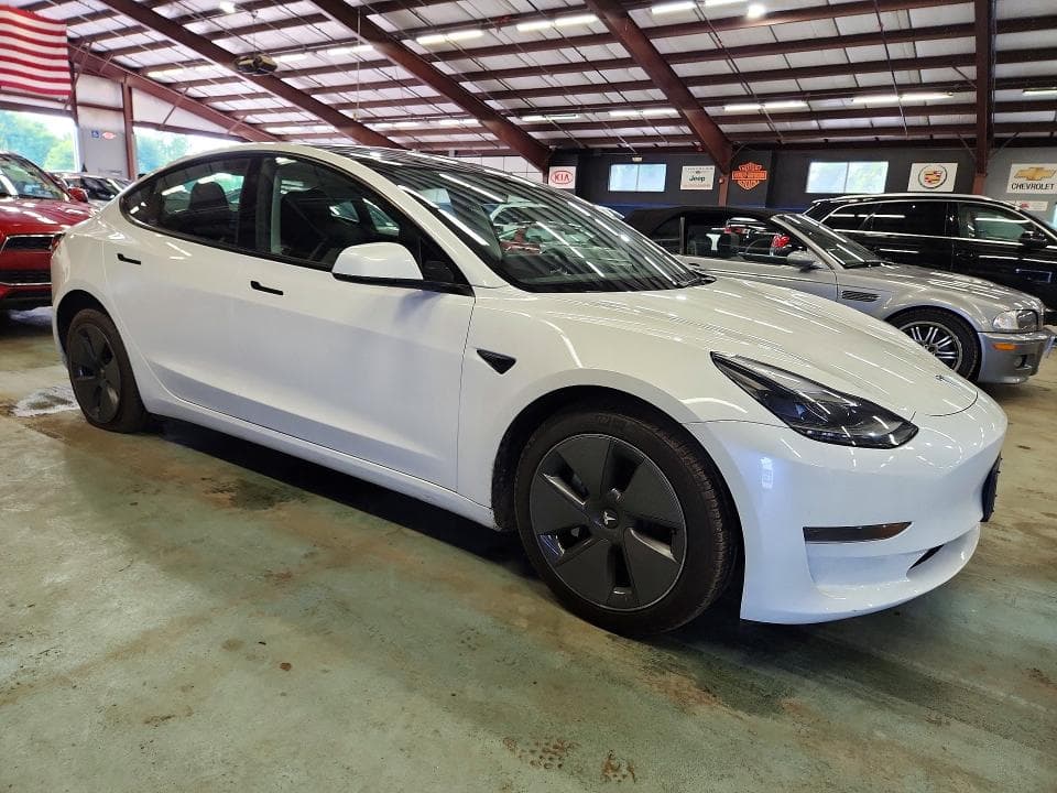 2023 TESLA MODEL 3 4