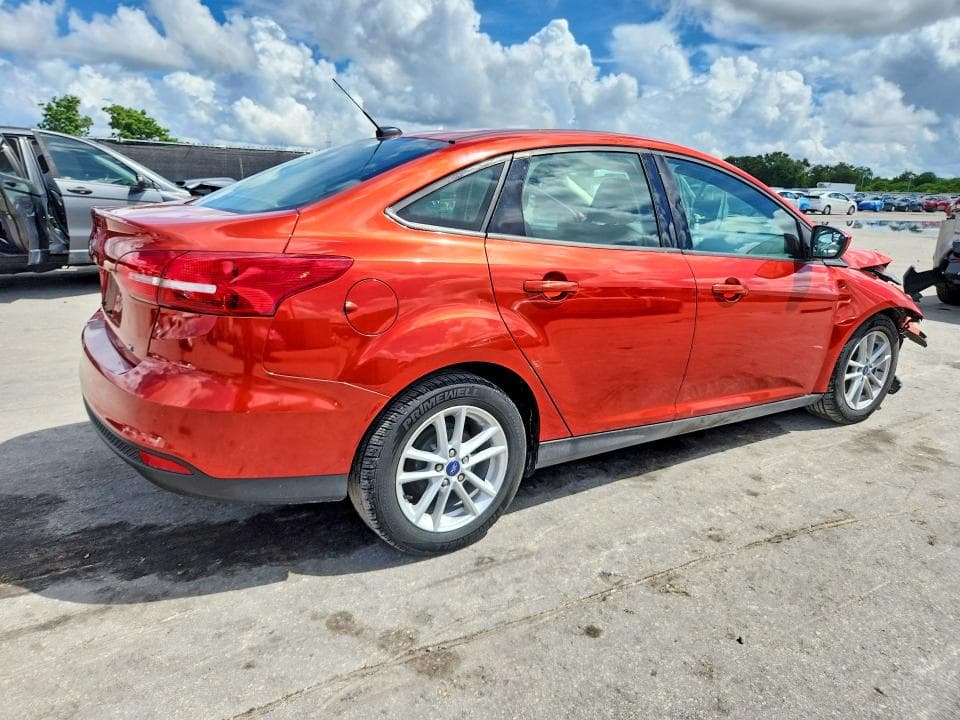 2018 FORD FOCUS SE 3