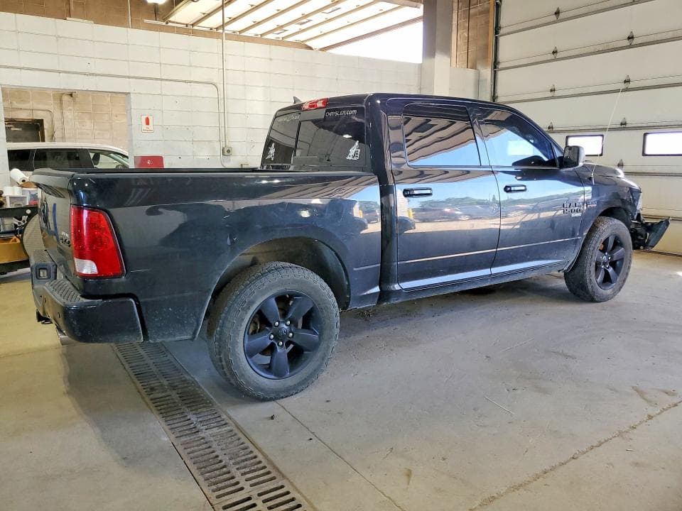 2019 RAM 1500 CLASSIC SLT 3