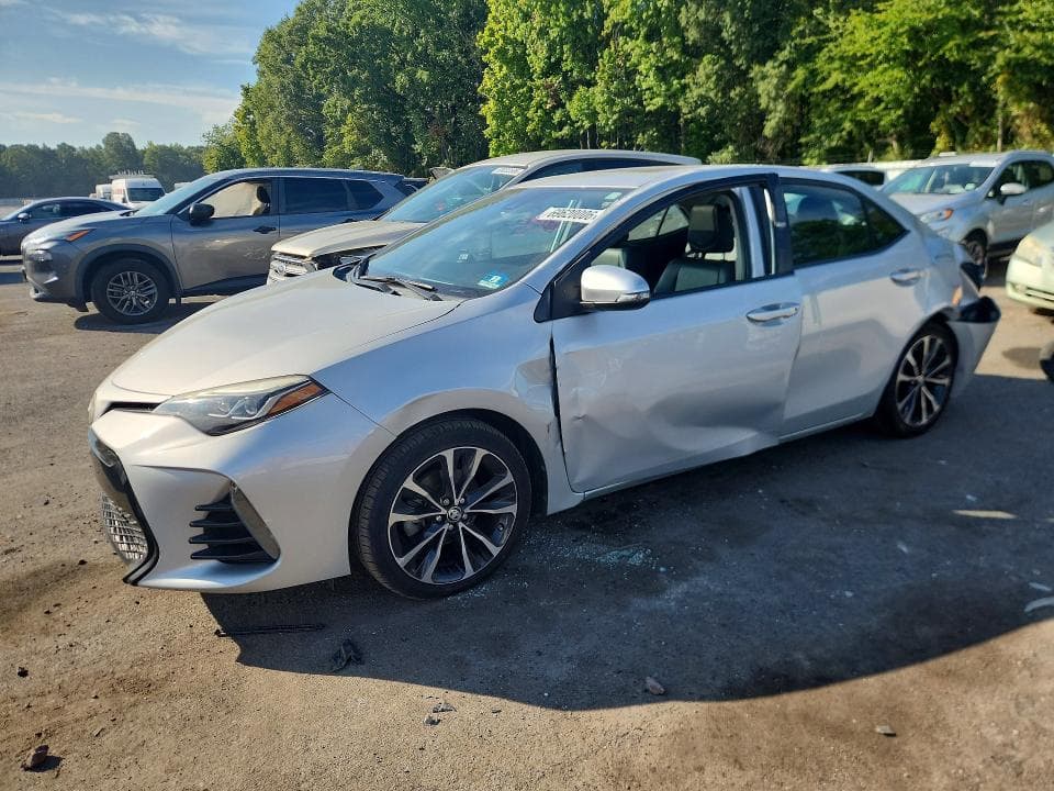 2018 TOYOTA COROLLA SE - 1