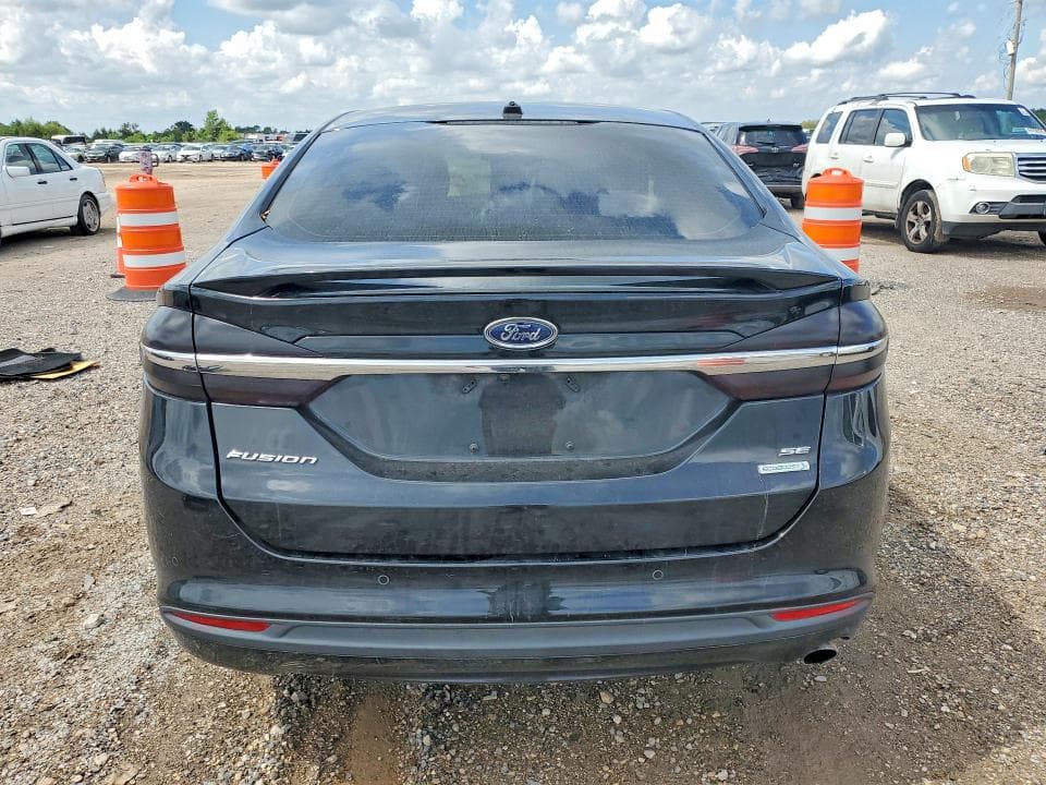 2017 FORD FUSION SE 6