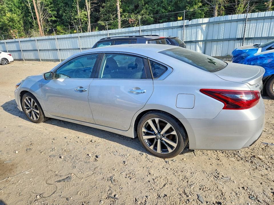 2017 NISSAN ALTIMA 2.5 SR 2