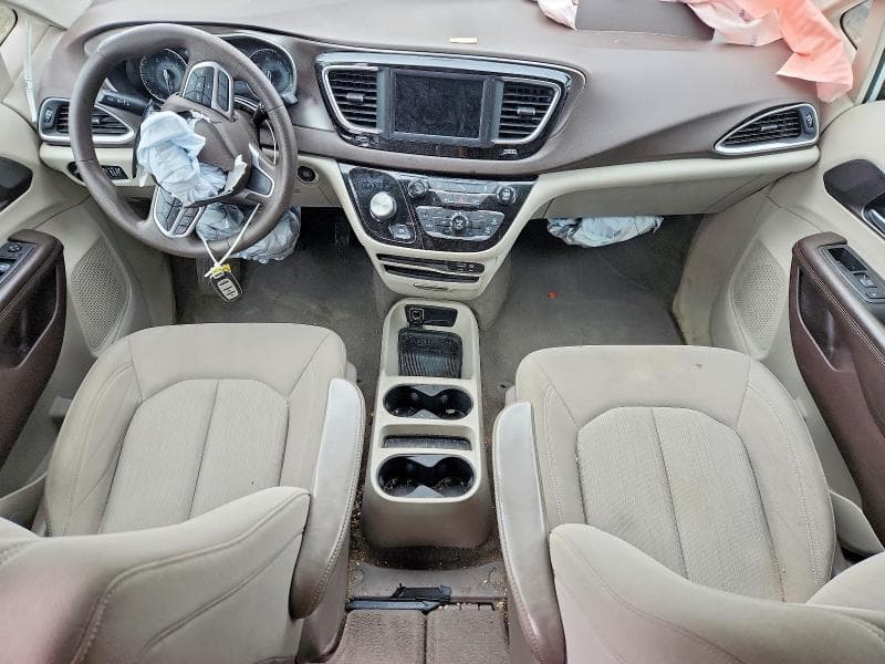 2018 CHRYSLER PACIFICA LX 8