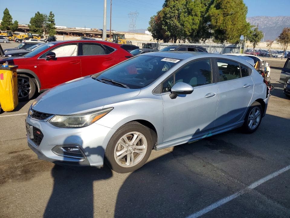 2017 CHEVROLET CRUZE LT