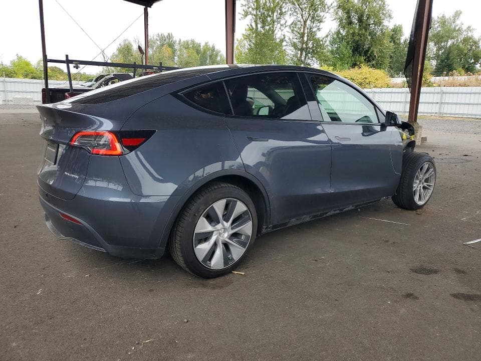 2023 TESLA MODEL Y 3