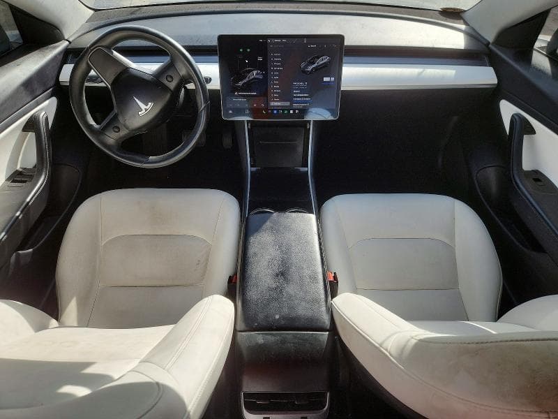 2018 TESLA MODEL 3 8