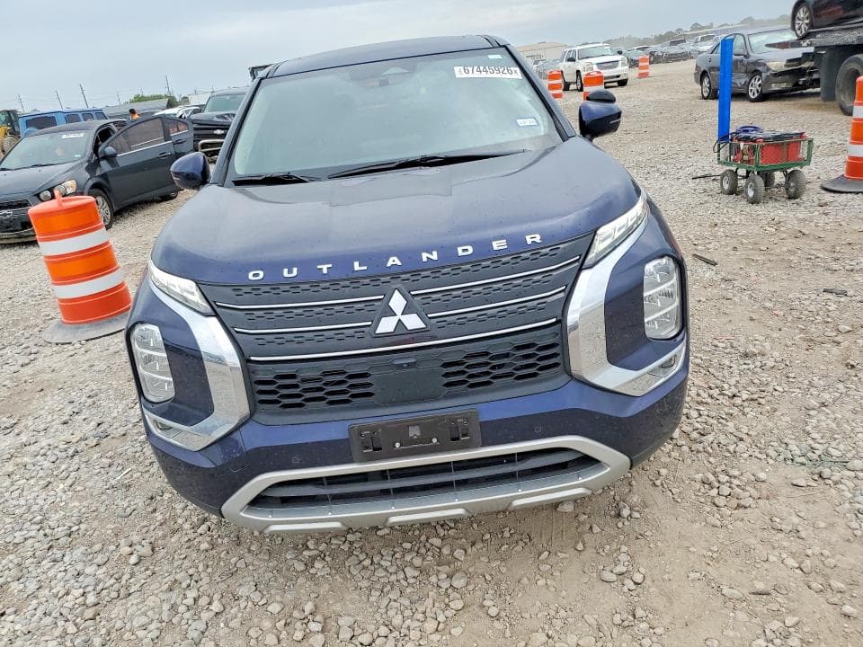 2024 MITSUBISHI OUTLANDER SE 5