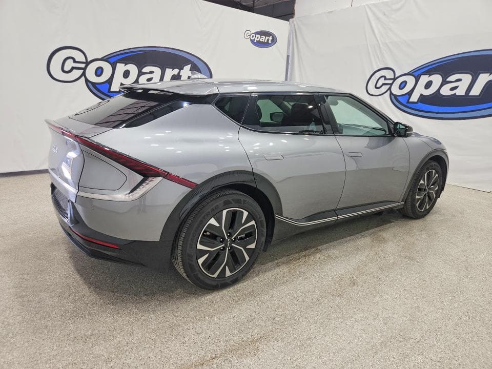 2024 KIA EV6 WIND 3