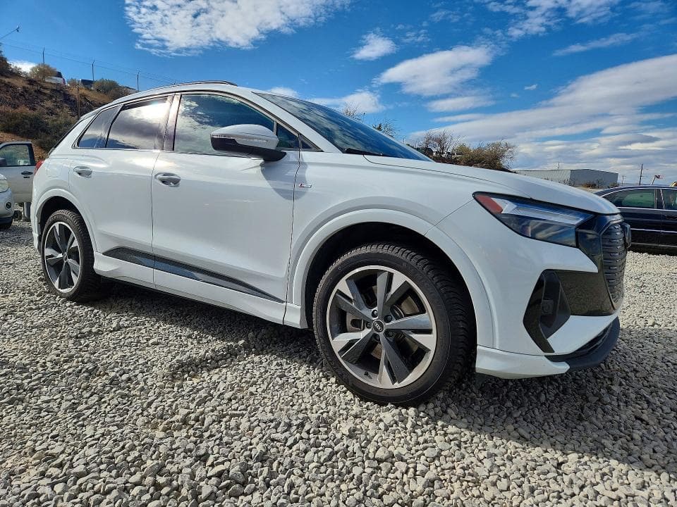 2023 AUDI Q4 E-TRON PREMIUM 4
