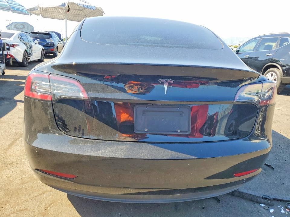 2022 TESLA MODEL 3 6
