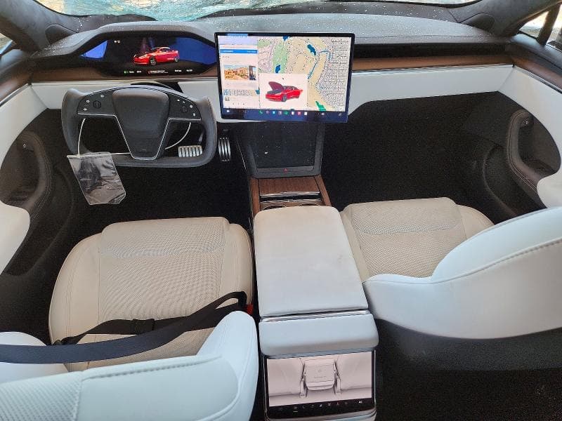 2024 TESLA MODEL S 8