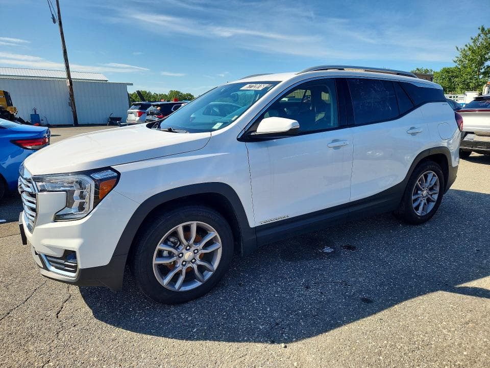 2024 GMC TERRAIN SLT - 1