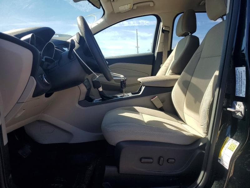2017 FORD ESCAPE SE 7