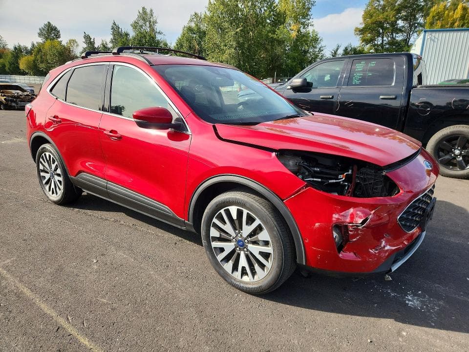2020 FORD ESCAPE TITANIUM 4