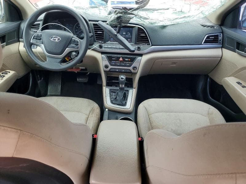 2017 HYUNDAI ELANTRA SE 8