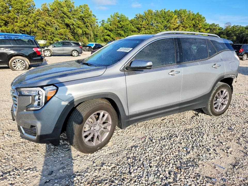 2024 GMC TERRAIN SLT - 1