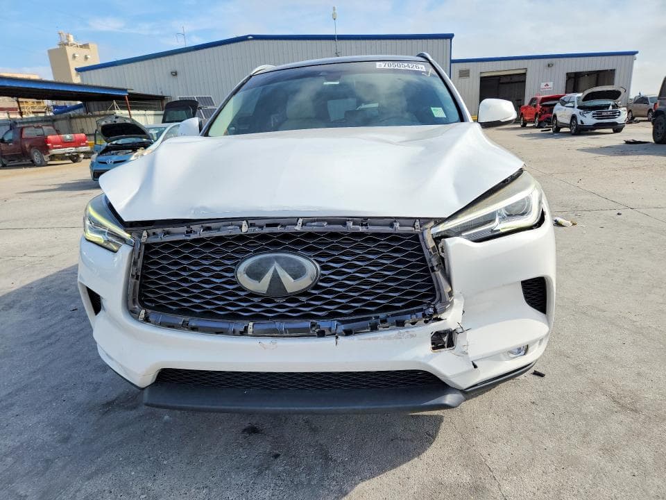 2019 INFINITI QX50 LUXE 5