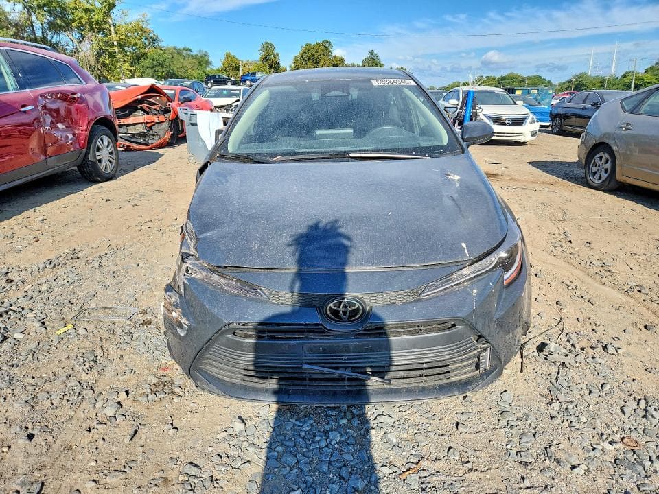2023 TOYOTA COROLLA LE 5