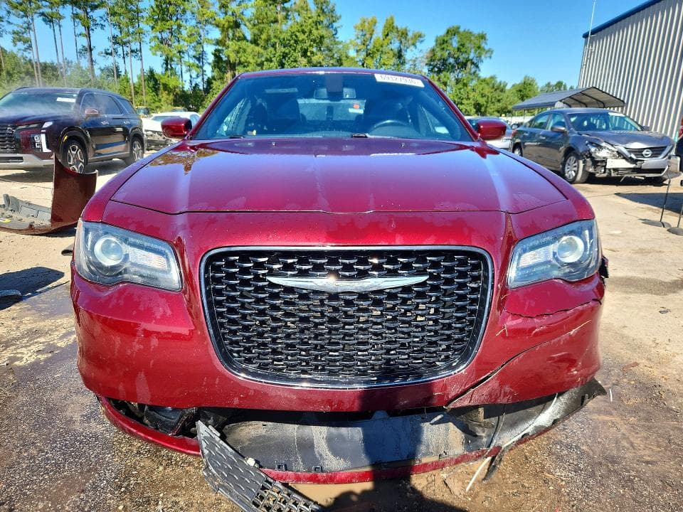 2019 CHRYSLER 300 S 5