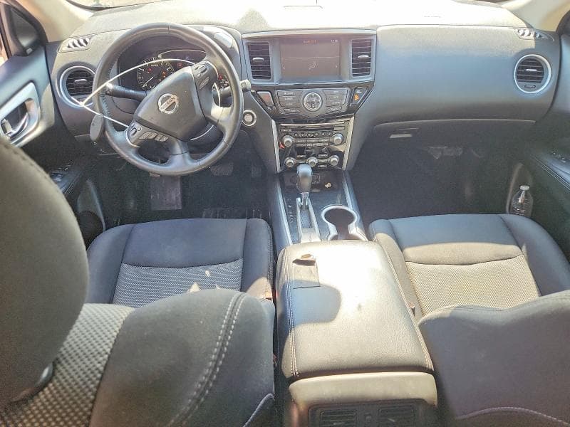 2019 NISSAN PATHFINDER SV 8