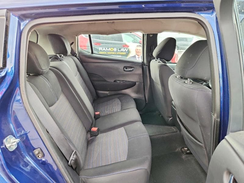 2019 NISSAN LEAF S 10