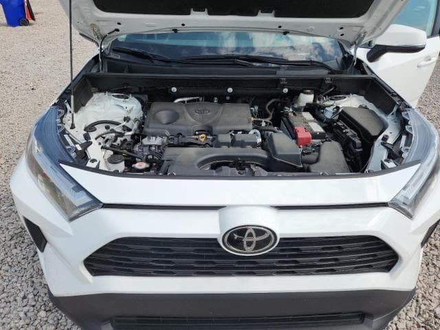 2023 TOYOTA RAV4 XLE 12