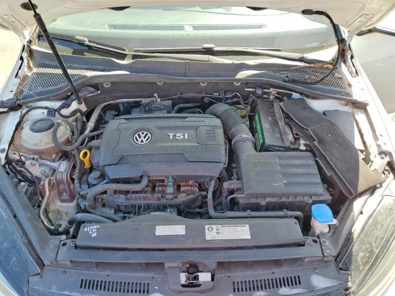 2019 VOLKSWAGEN GTI S 11
