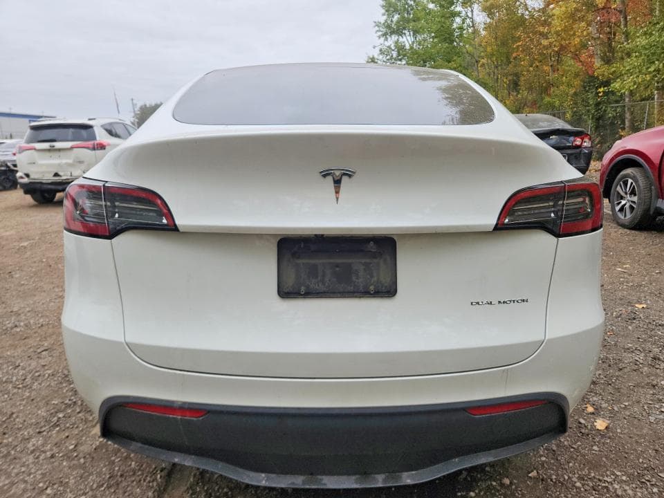 2023 TESLA MODEL Y 6
