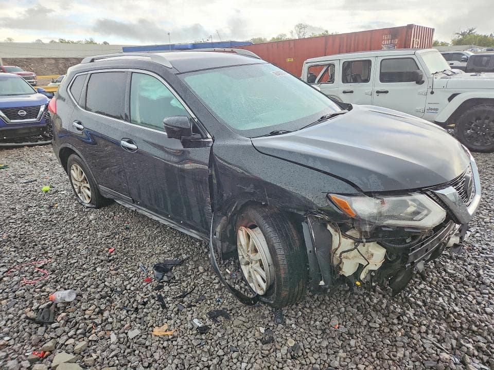 2018 NISSAN ROGUE SV 4
