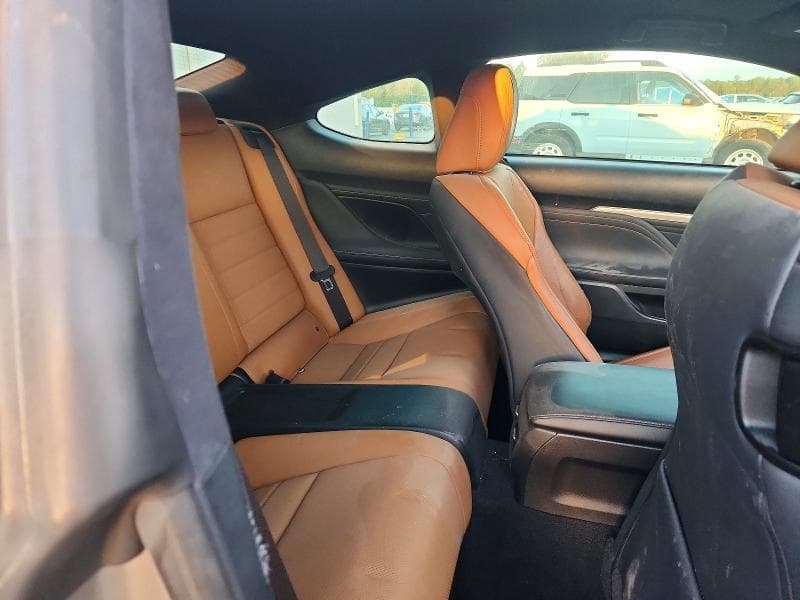 2019 LEXUS RC 300 10