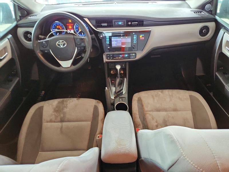 2018 TOYOTA COROLLA LE 8