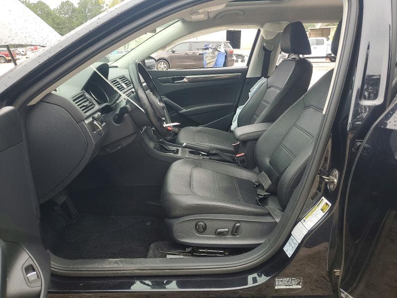 2017 VOLKSWAGEN PASSAT SE 7