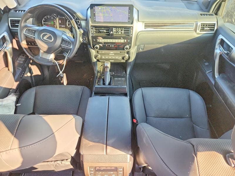 2023 LEXUS GX 460 8