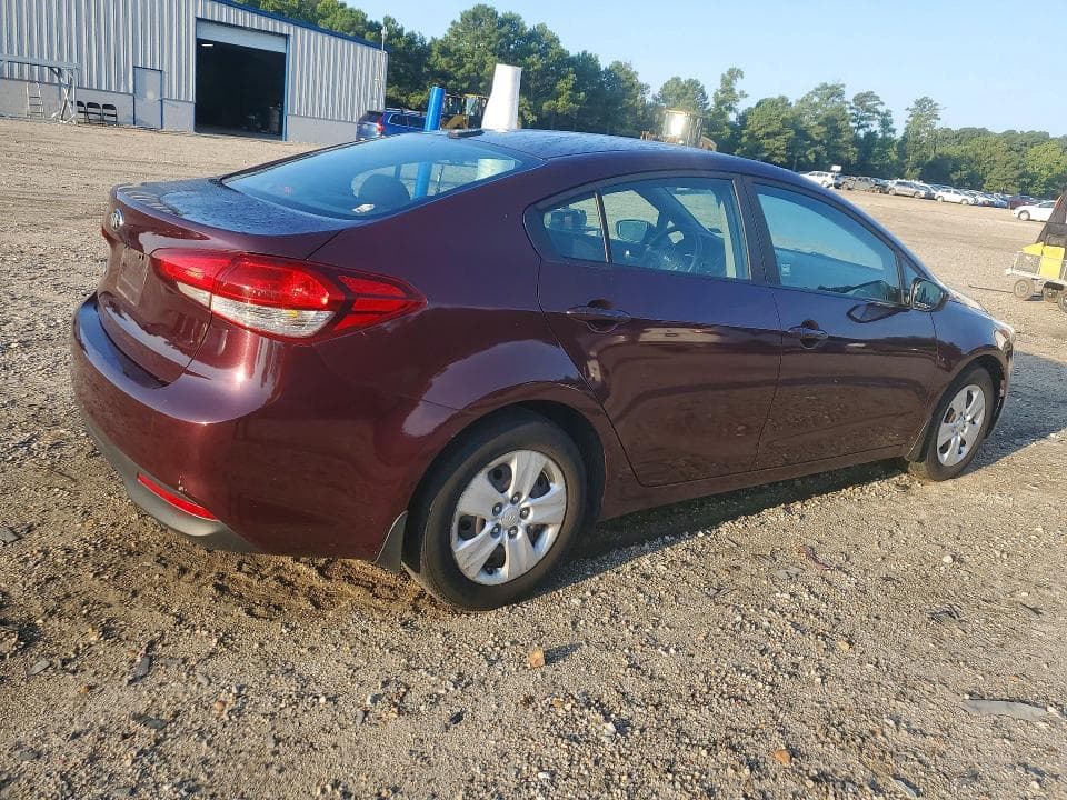 2017 KIA FORTE LX 3