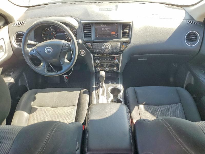 2018 NISSAN PATHFINDER SV 8