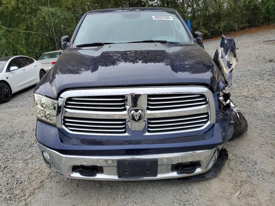 2017 RAM 1500 SLT 5