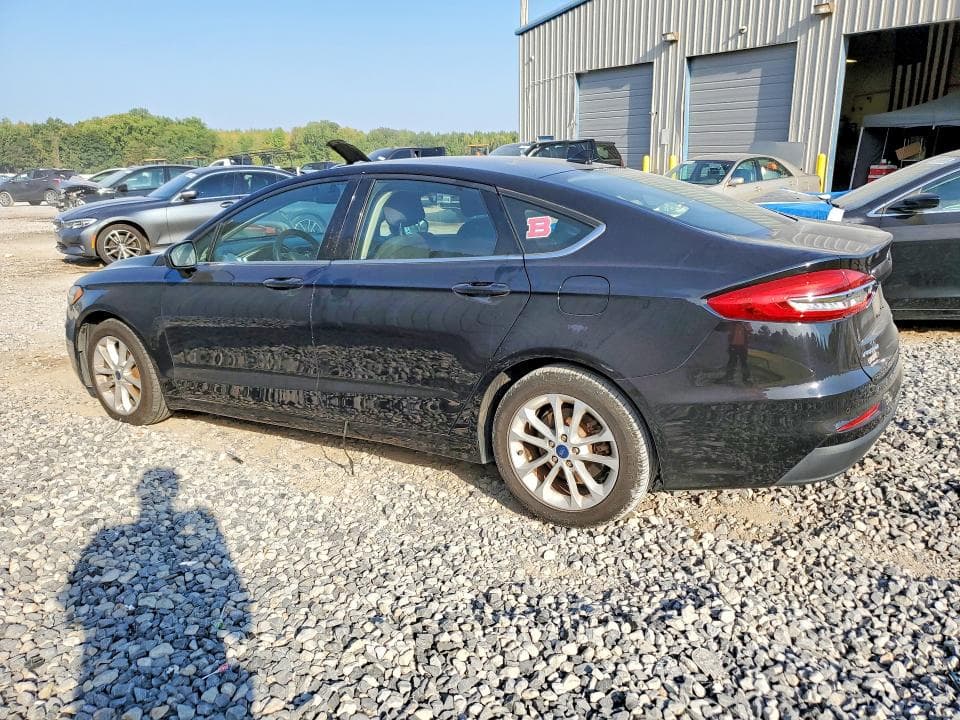 2019 FORD FUSION SE 2