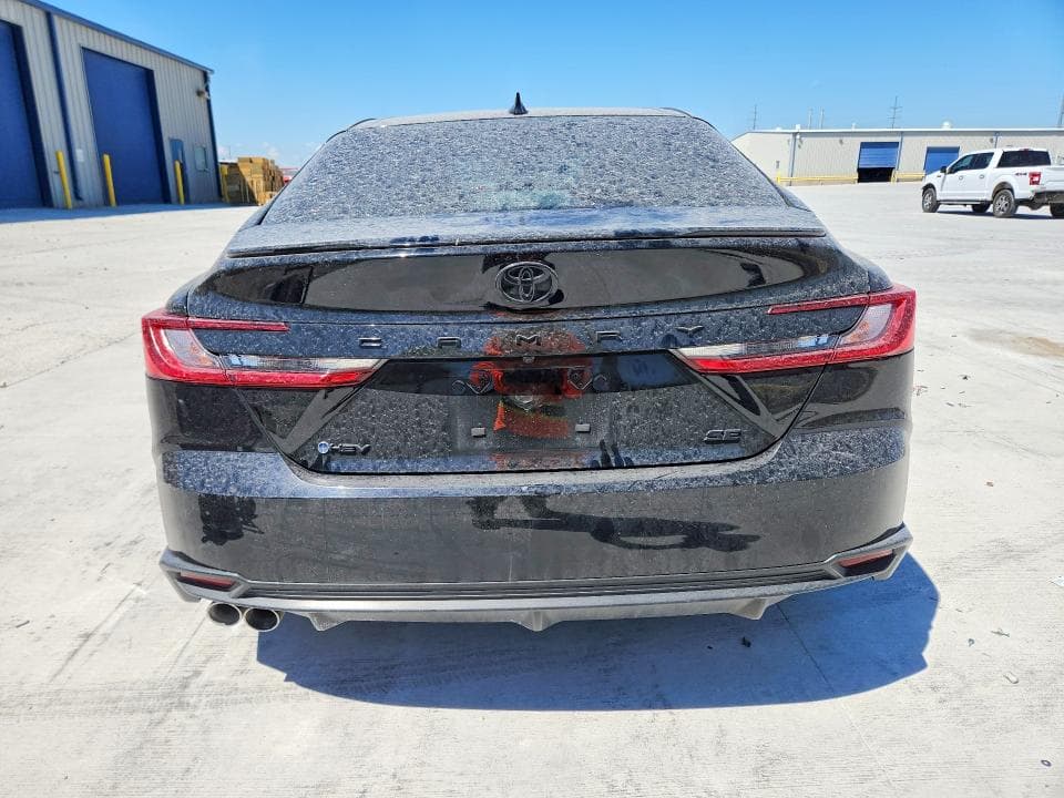 2025 TOYOTA CAMRY SE 6
