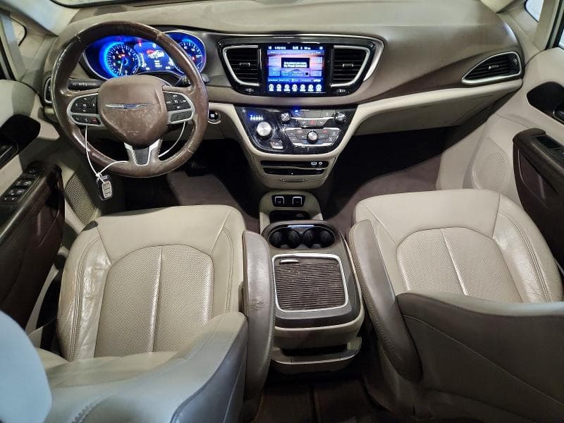 2017 CHRYSLER PACIFICA TOURING L PLUS 8
