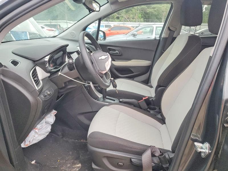 2020 CHEVROLET TRAX LS 7