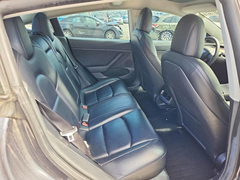 2022 TESLA MODEL 3 10