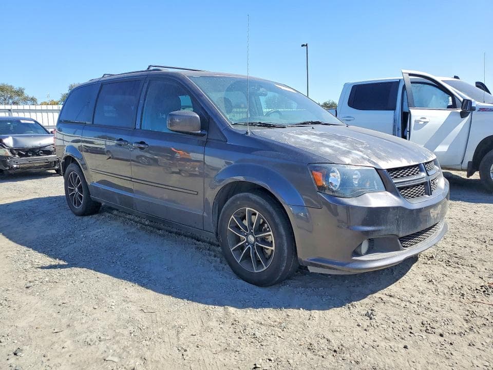 2017 DODGE GRAND CARAVAN GT 4
