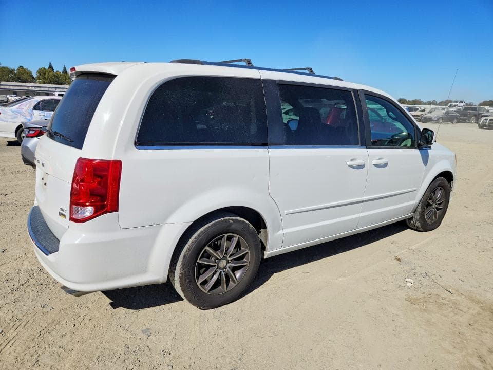 2017 DODGE GRAND CARAVAN SXT 3
