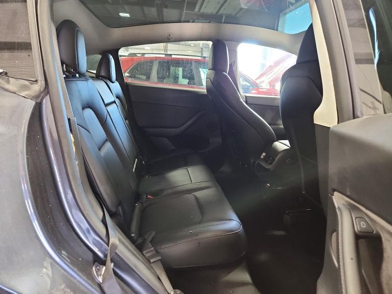 2022 TESLA MODEL Y 10