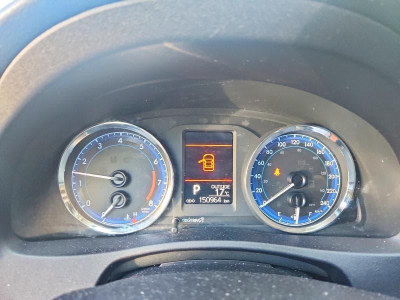2018 TOYOTA COROLLA L 9