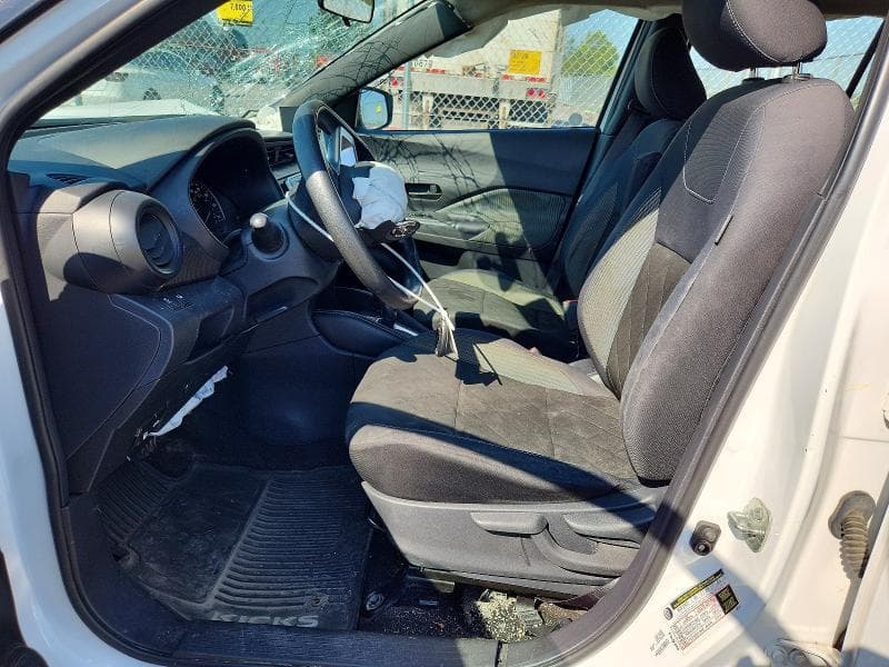2019 NISSAN KICKS S 7