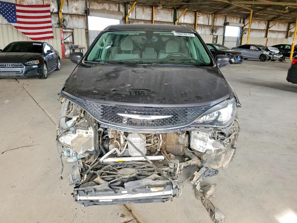 2017 CHRYSLER PACIFICA LX 5