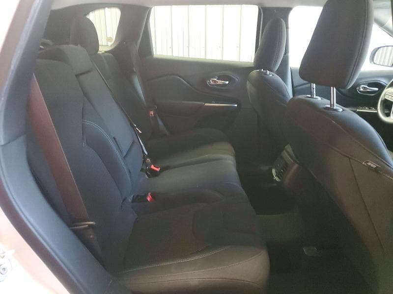 2020 JEEP CHEROKEE LATITUDE 11