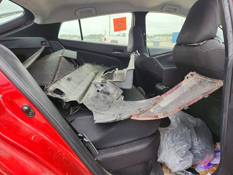 2018 TOYOTA PRIUS THREE 10