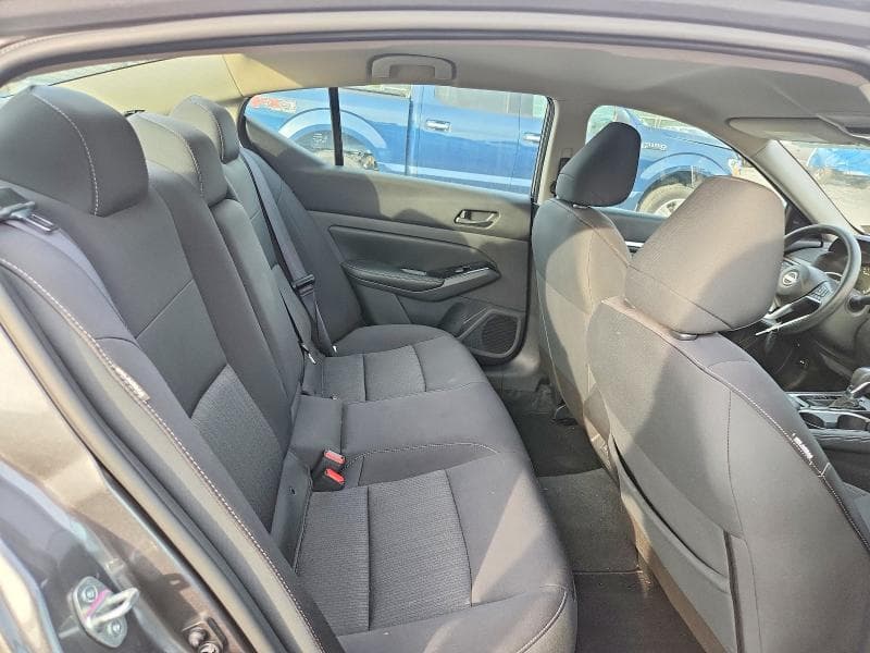 2023 NISSAN ALTIMA SV 10